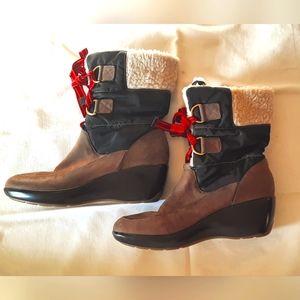 Sperry Leather Shearling Boots